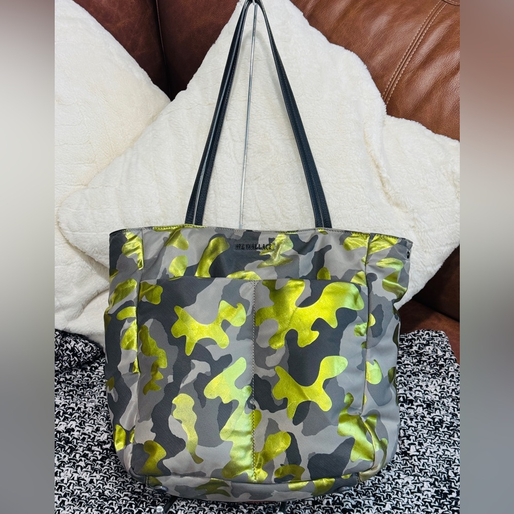 Mz Wallace Bowery Quatro Large Tote Chartreuse Green Gray Citrus Citron Bag